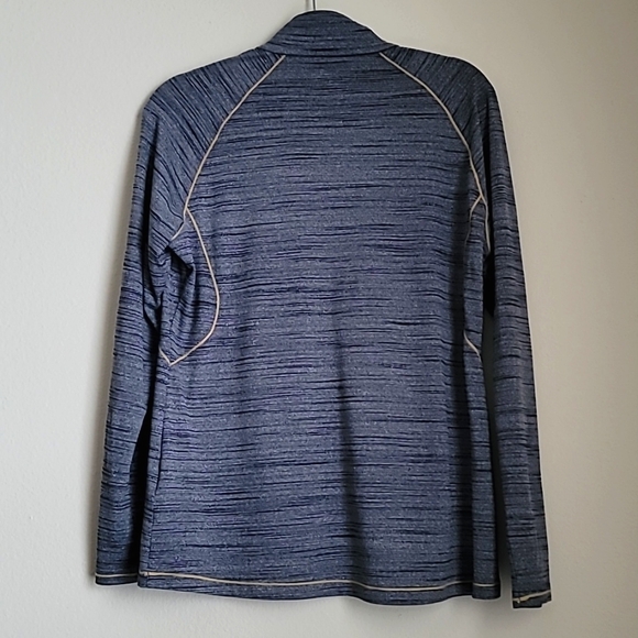 Women's Under Armour Notre Dame Fighting Irish Half zip Fitted Pullover Size XL - Picture 4 of 9